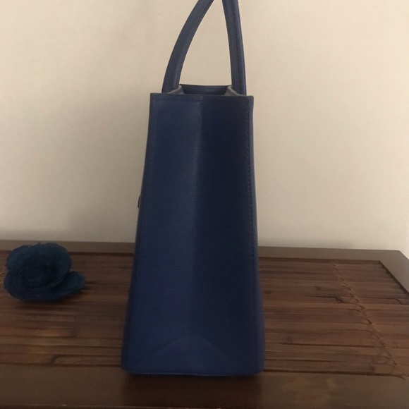 💙 Kate Spade Trista Shopper Tote 💙 - Picture 4 of 10